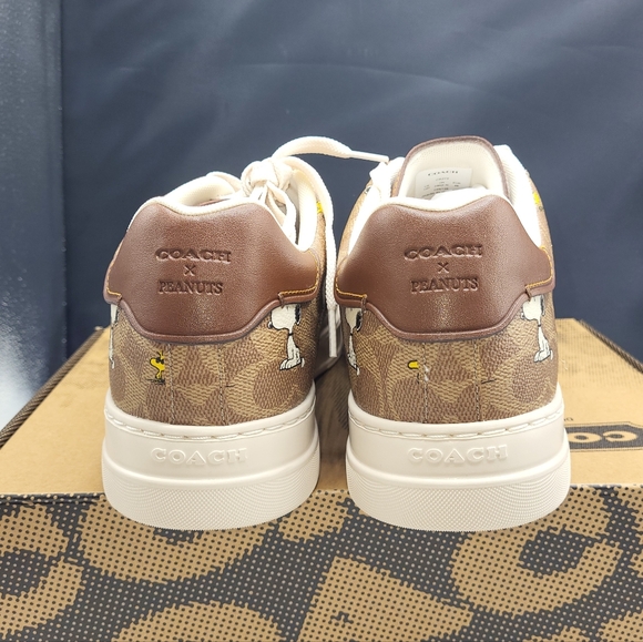 COACH High Line Sneakers with Snoopy Print - Picture 3 of 8